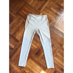 Outdoor voices warmup leggings / medium